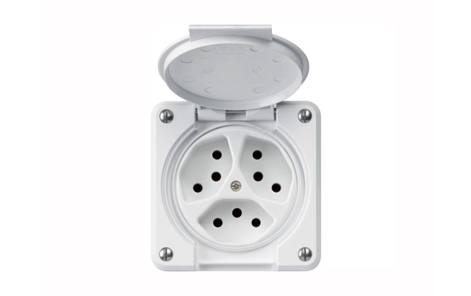 Hager Prises de courant NUP robusto 3xT13 avec clapet