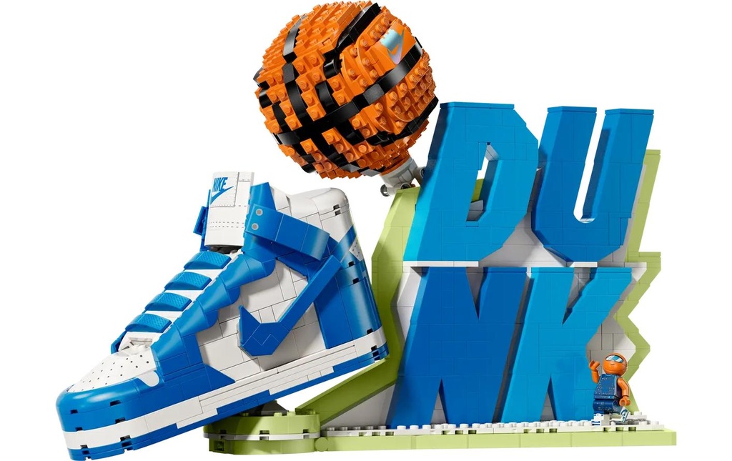 LEGO® Nike Dunk X 1180 pièces