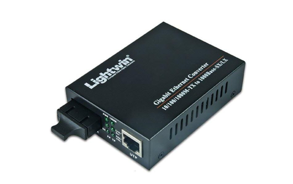 Lightwin Convertisseur de médias LWC 10/100/1000 MM SC