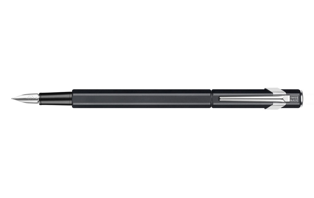 Caran d'Ache Stylo plume 849 Classic Line moyen (M), Noir