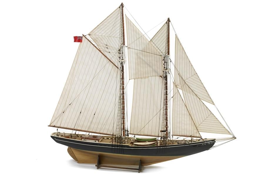 Billing Boats Kits de montage Voilier Bluenose, 760 mm 1:65