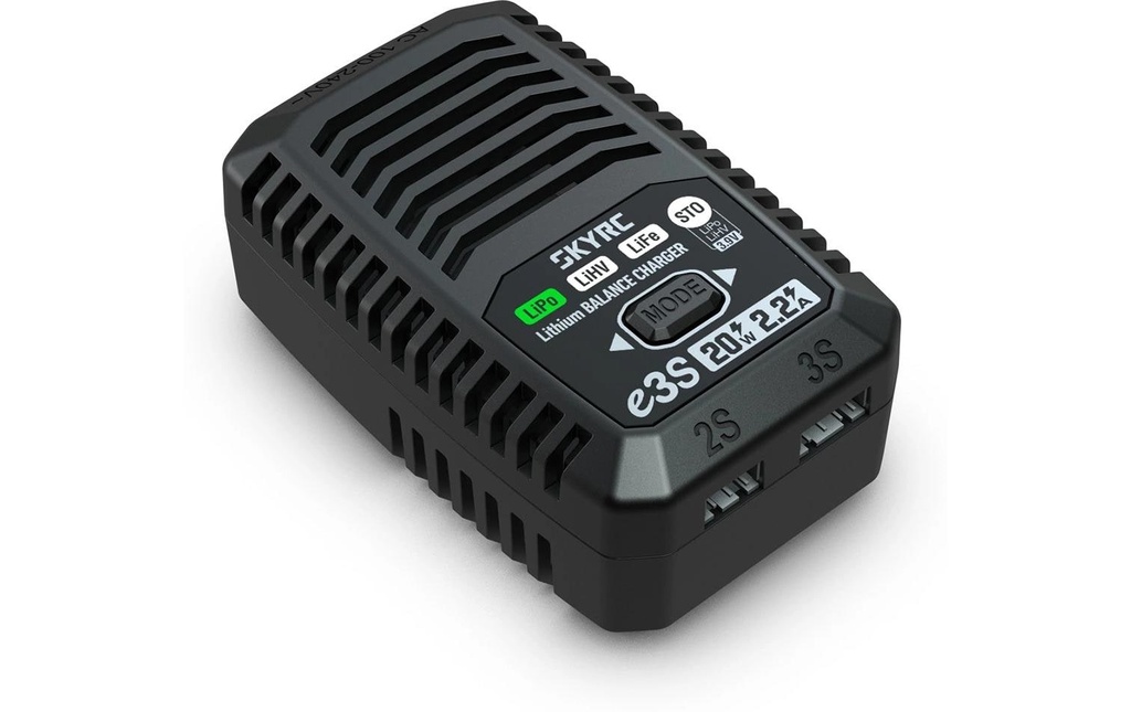 SKYRC Chargeur e3s AC 20 W