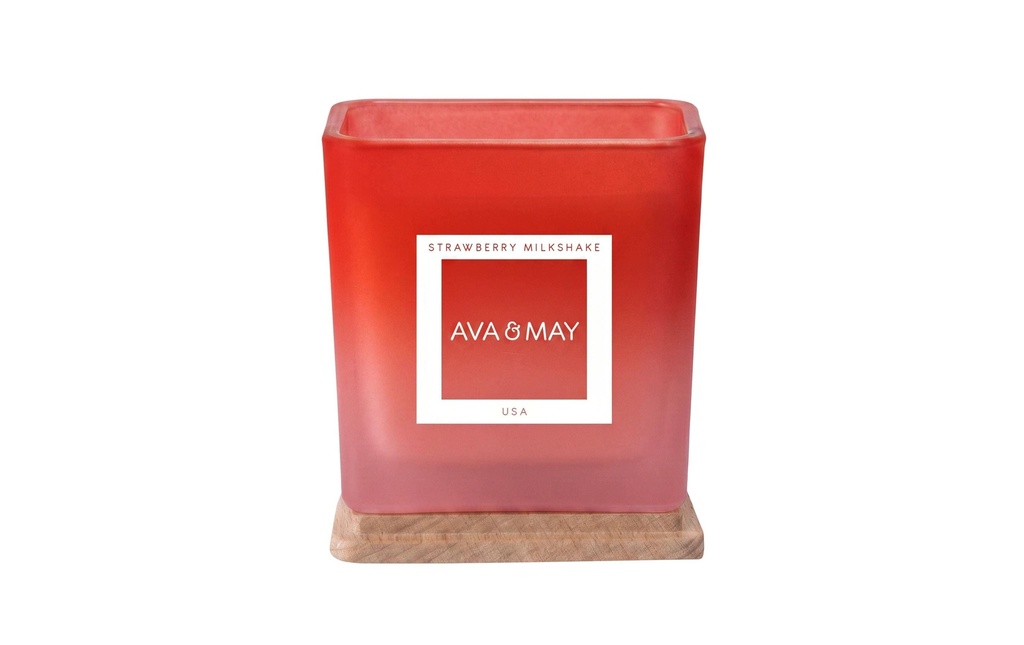 AVA & MAY Bougie parfumée Strawberry Milkshake 200 g
