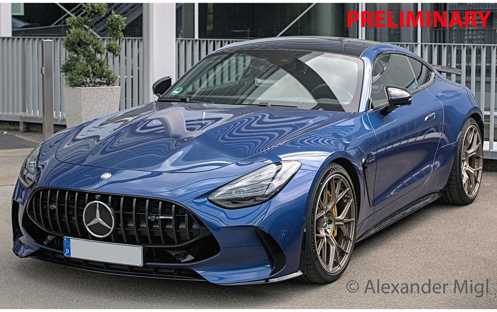 Revell Mercedes-AMG GT 1:24